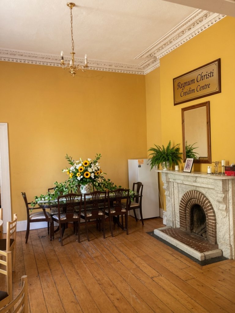 Living Room 8 - Blackrock
